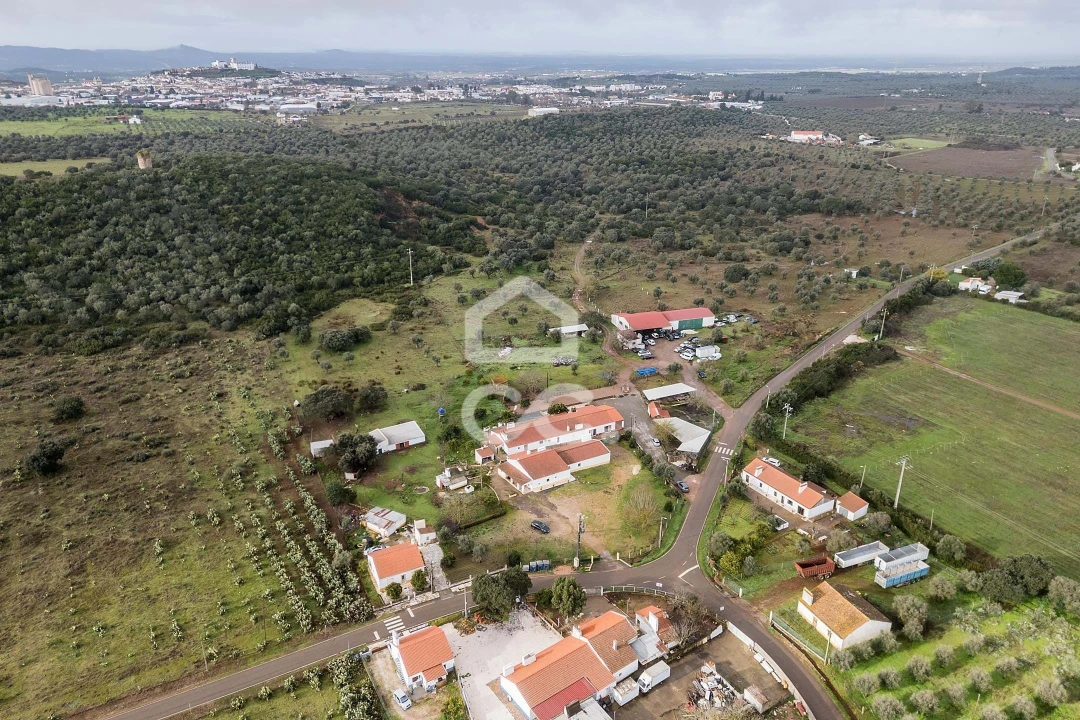 Quinta T4 para Venda em Estremoz (Santa Maria e Santo André) Foto 72