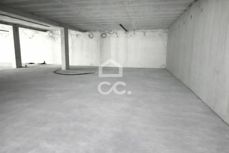 Negócio para Venda em Urgezes Foto 4