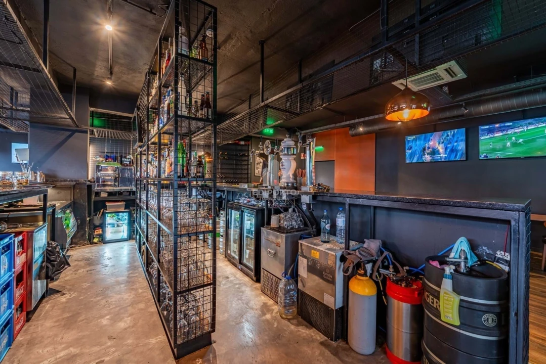 Negócio para Venda em Santa Marinha e São Pedro da Afurada Foto 13