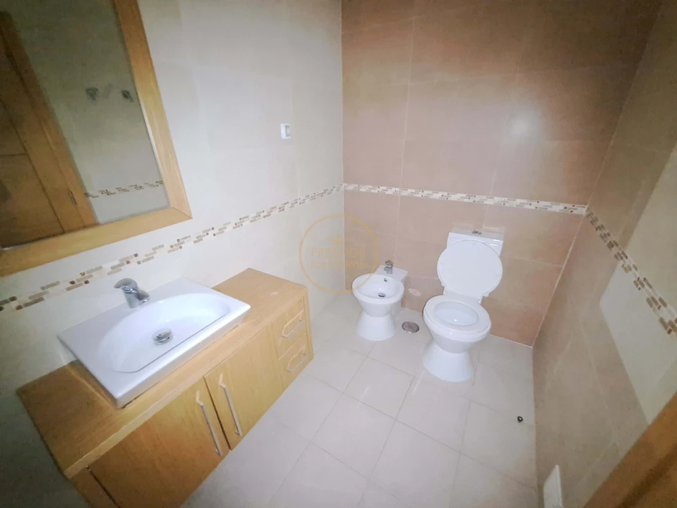 Apartamento T2 para Venda em Loule (São Clemente) Foto 17