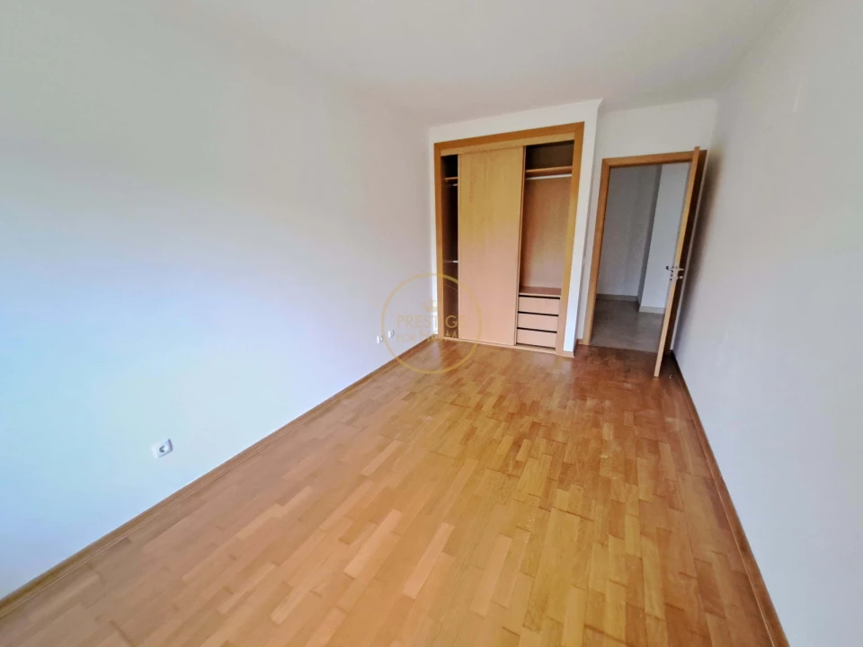 Apartamento T2 para Venda em Loule (São Clemente) Foto 2