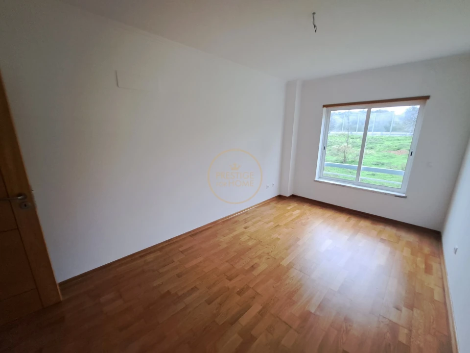 Apartamento T2 para Venda em Loule (São Clemente) Foto 16