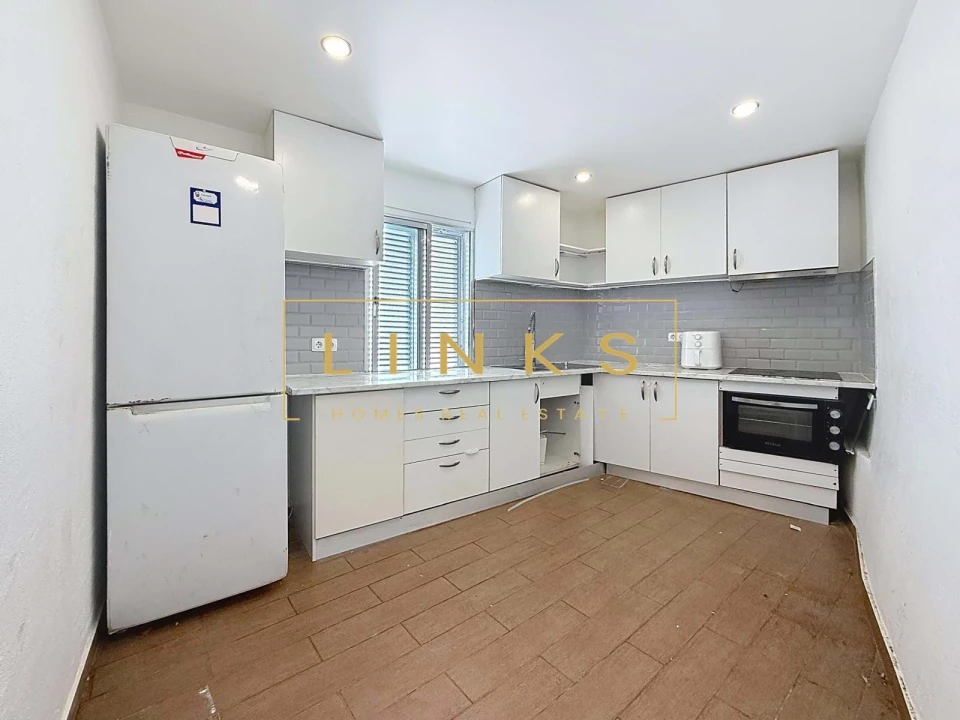 Moradia T2 para Venda em Santa Cruz Foto 12