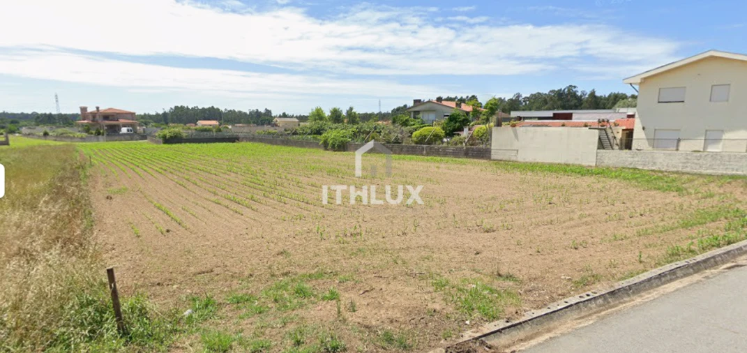 Terreno para Venda em Maceda Foto 1
