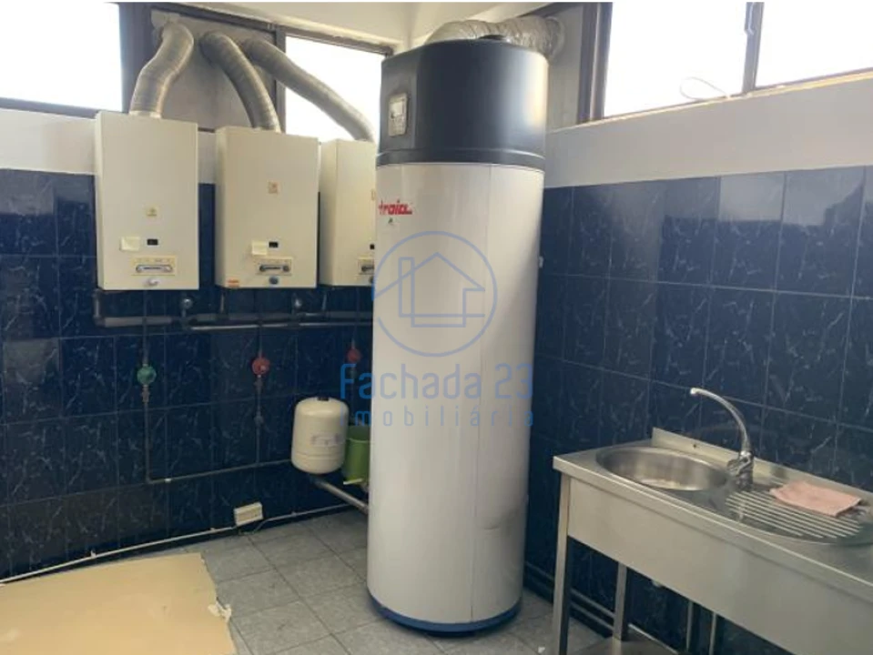 Negócio para Venda em Cedofeita, Santo Ildefonso, Sé, Miragaia, São Nicolau e Vitória Foto 12