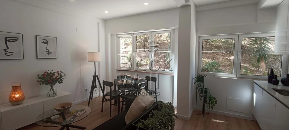 Apartamento T2 para Venda em Benfica Foto 15