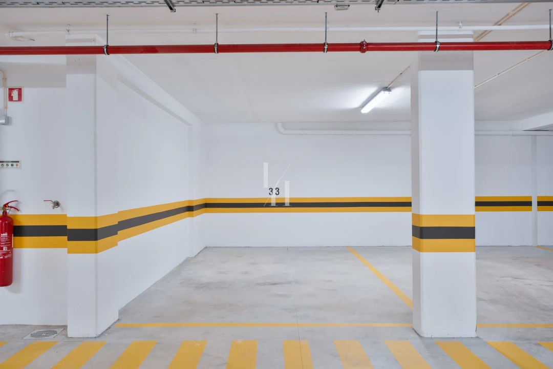 Garagem para Venda em Albufeira e Olhos de Água Foto 7