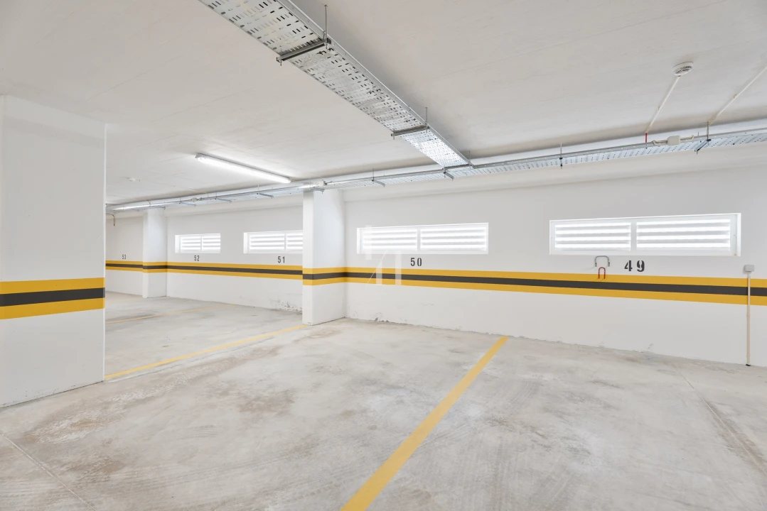 Garagem para Venda em Albufeira e Olhos de Água Foto 16