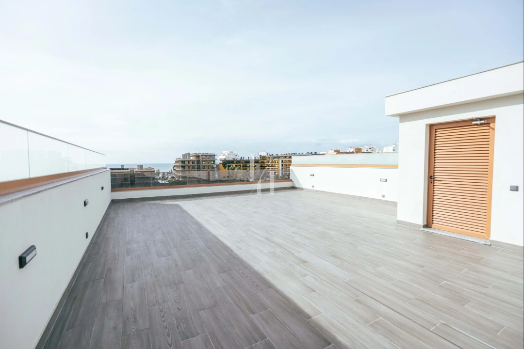 Apartamento T2 para Venda em Quarteira Foto 23