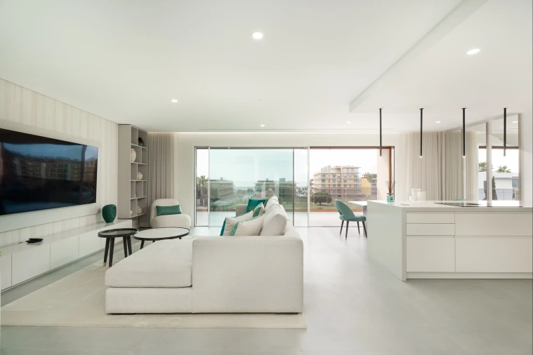 Apartamento T2 para Venda em Quarteira Foto 3