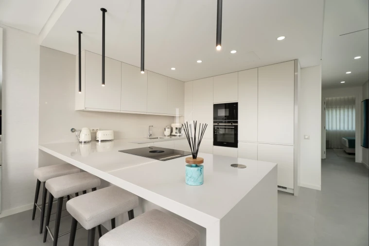 Apartamento T2 para Venda em Quarteira Foto 7