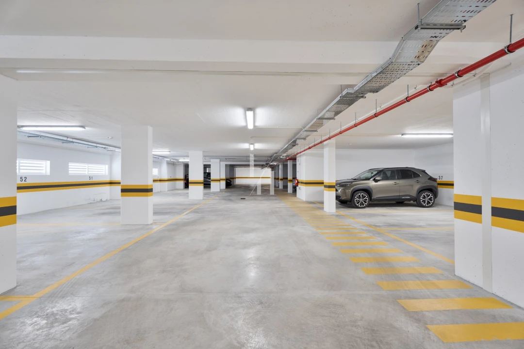 Garagem para Venda em Albufeira e Olhos de Água Foto 5