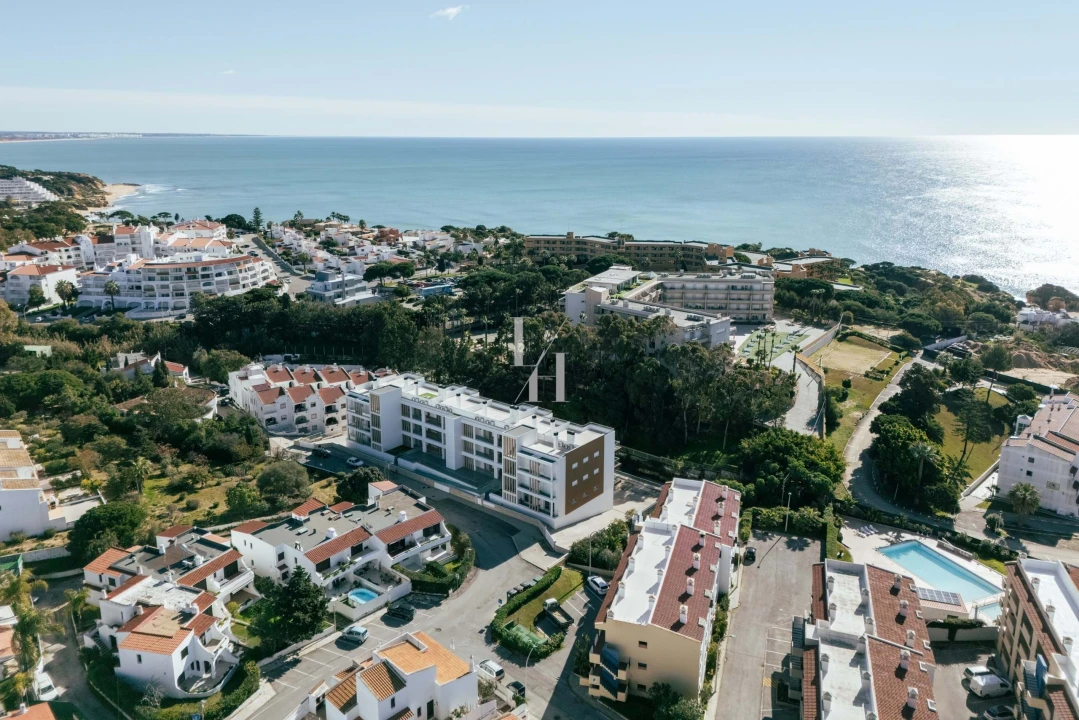 Garagem para Venda em Albufeira e Olhos de Água Foto 13