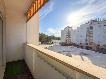 Apartamento T3 para Venda em Carnide
