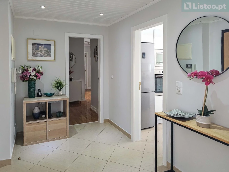 Apartamento T3 para Venda em Carnide Foto 9