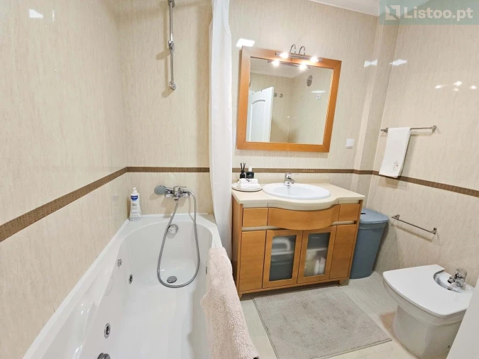 Apartamento T3 para Venda em Carnide Foto 23