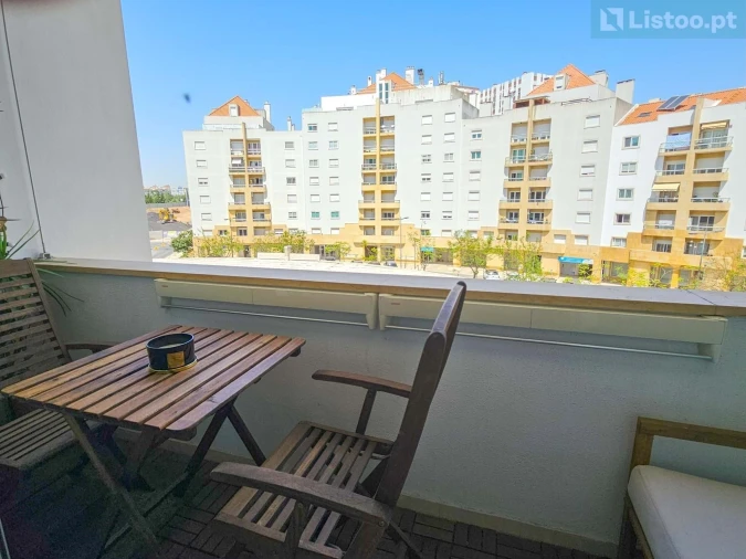 Apartamento T3 para Venda em Carnide Foto 6