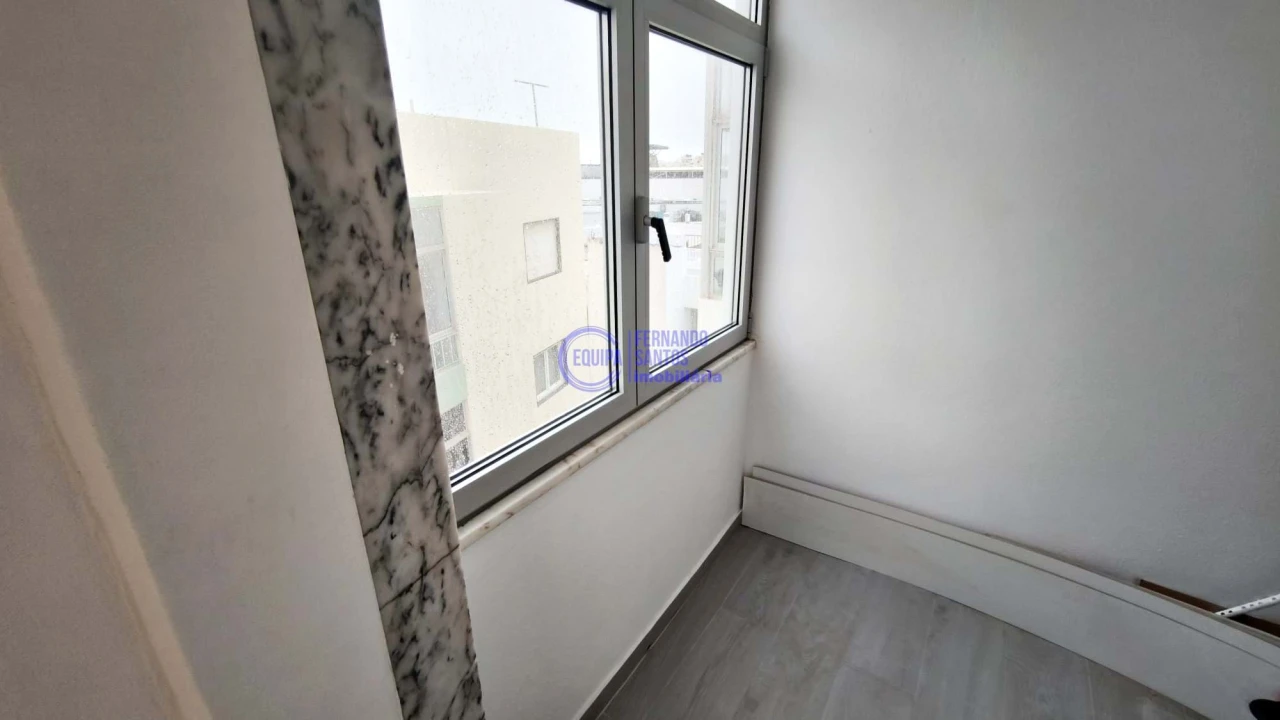 Apartamento T3 para Venda em Portimão Foto 15