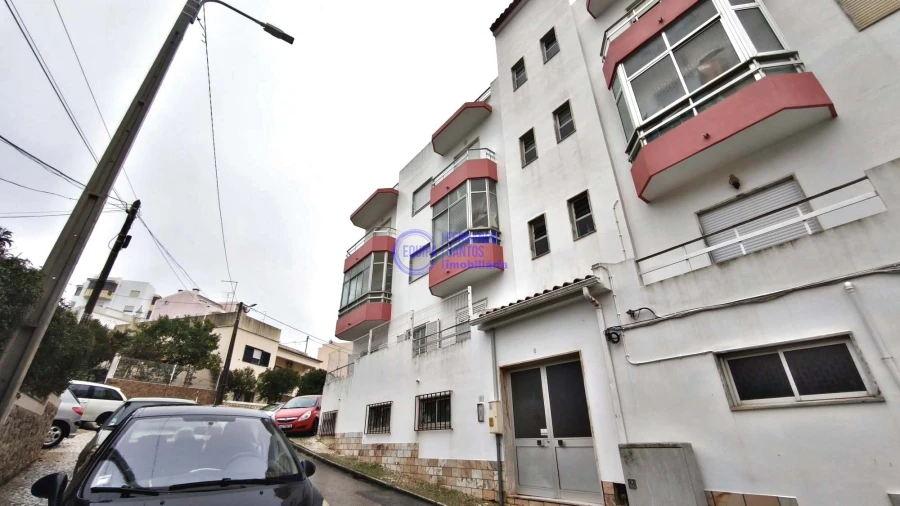 Apartamento T3 para Venda em Portimão Foto 1