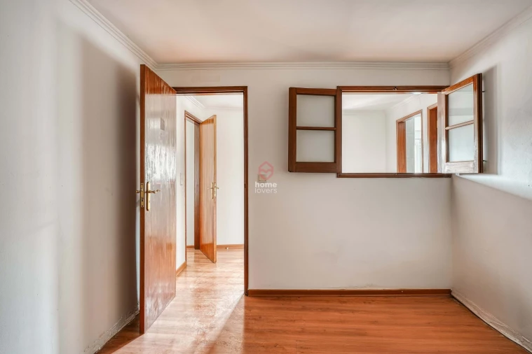 Apartamento T2 para Venda em São Vicente Foto 8