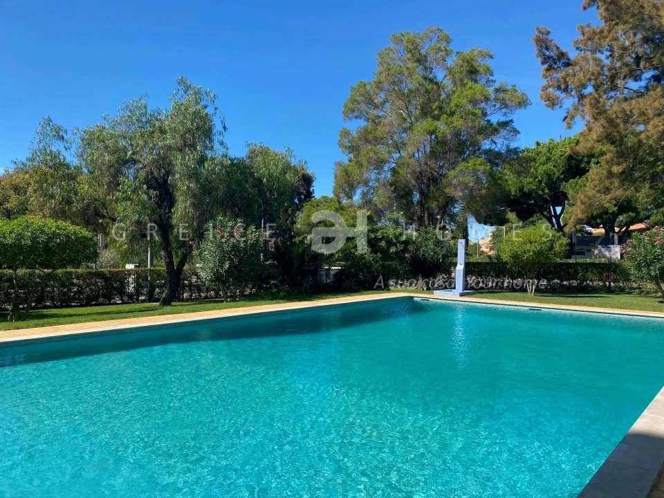 Apartamento T1 para Arrendamento em Quarteira Foto 34