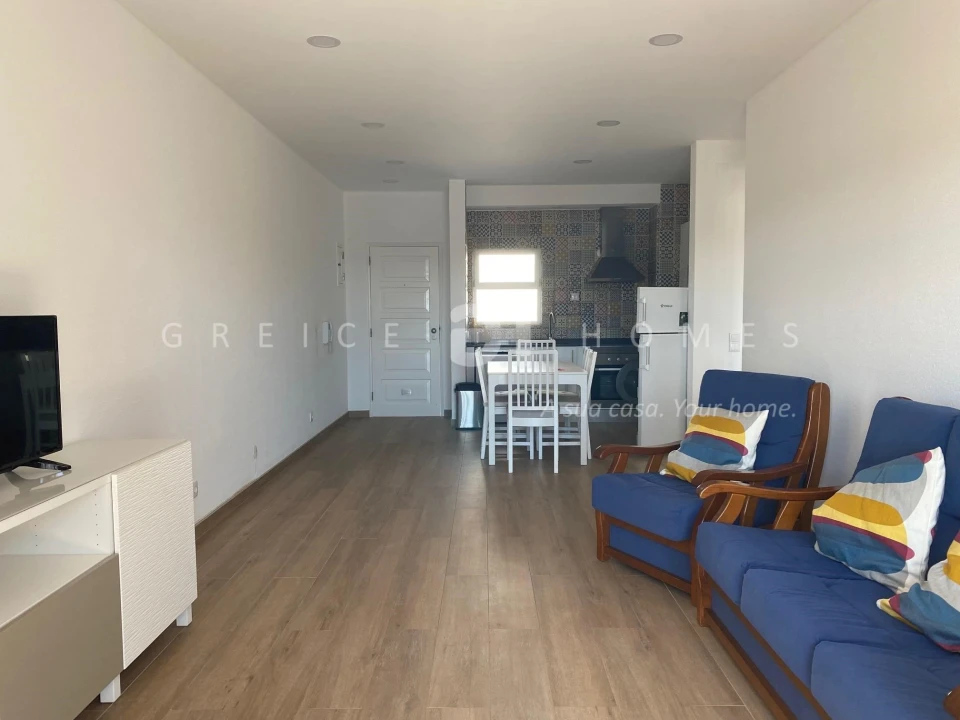 Apartamento T1 para Arrendamento em Quarteira Foto 14