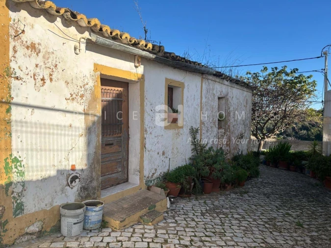 Moradia T2 para Venda em São Silvestre Foto 6