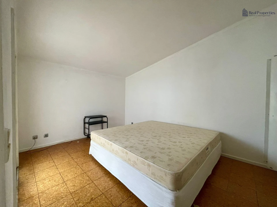 Moradia T3 para Venda em Quarteira Foto 21