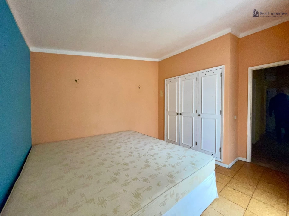 Moradia T3 para Venda em Quarteira Foto 13