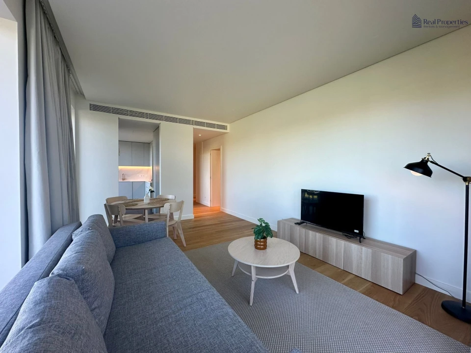 Apartamento T1 para Venda em Quarteira Foto 5