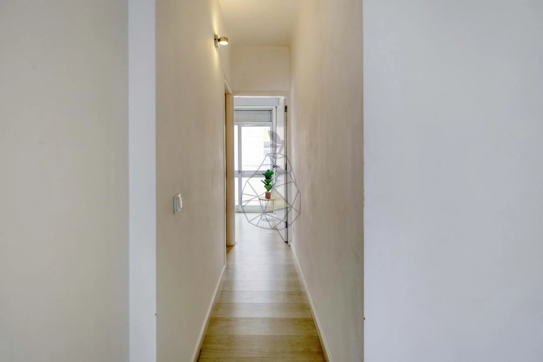 Apartamento T2 para Arrendamento em Portimão Foto 15