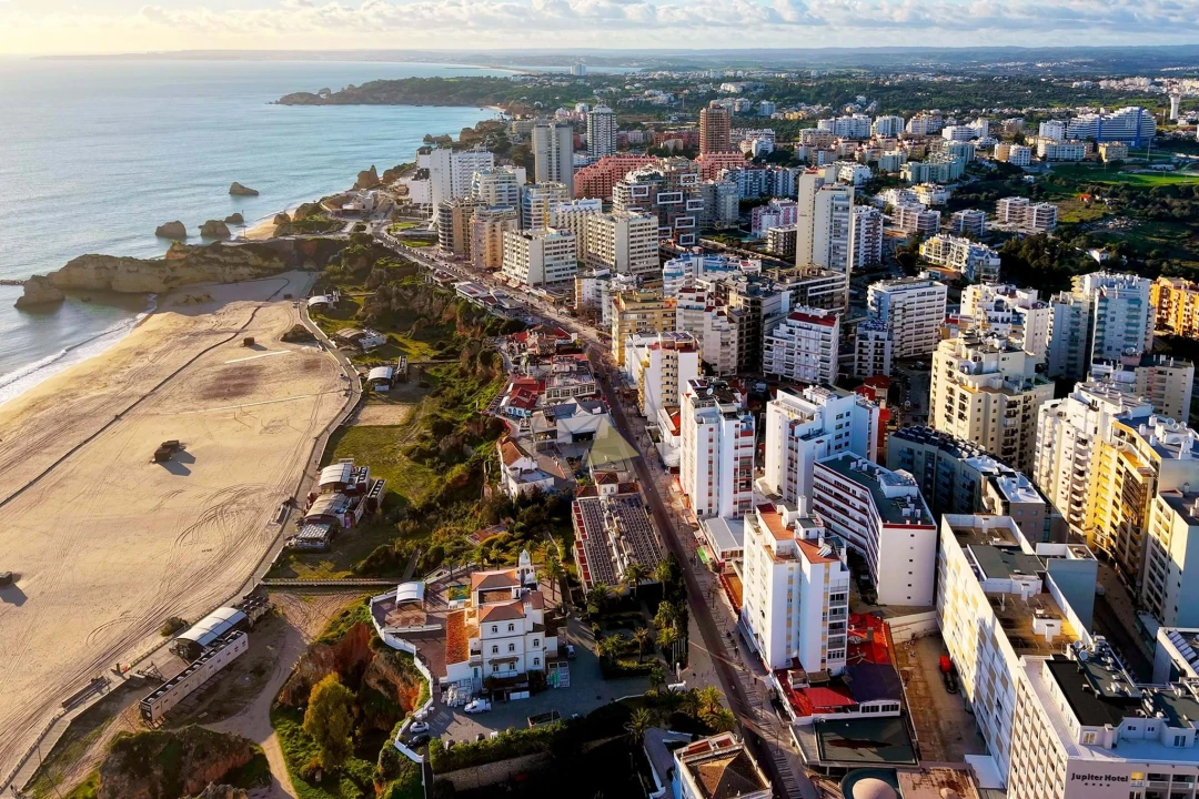 Apartamento T2 para Arrendamento em Portimão Foto 31