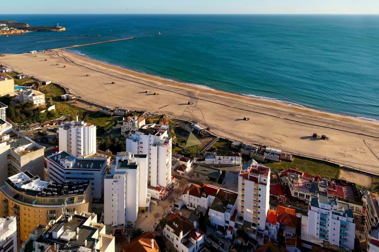 Apartamento T2 para Arrendamento em Portimão Foto 28