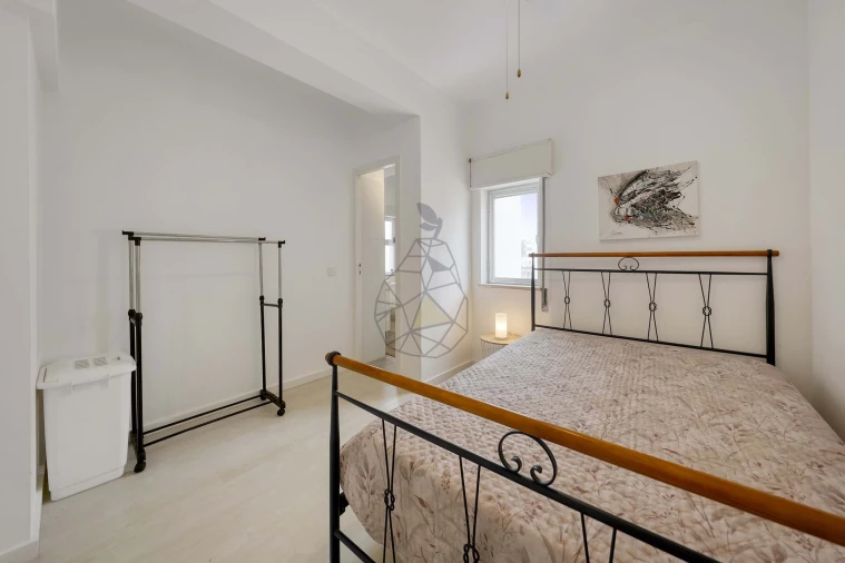 Apartamento T2 para Arrendamento em Portimão Foto 16