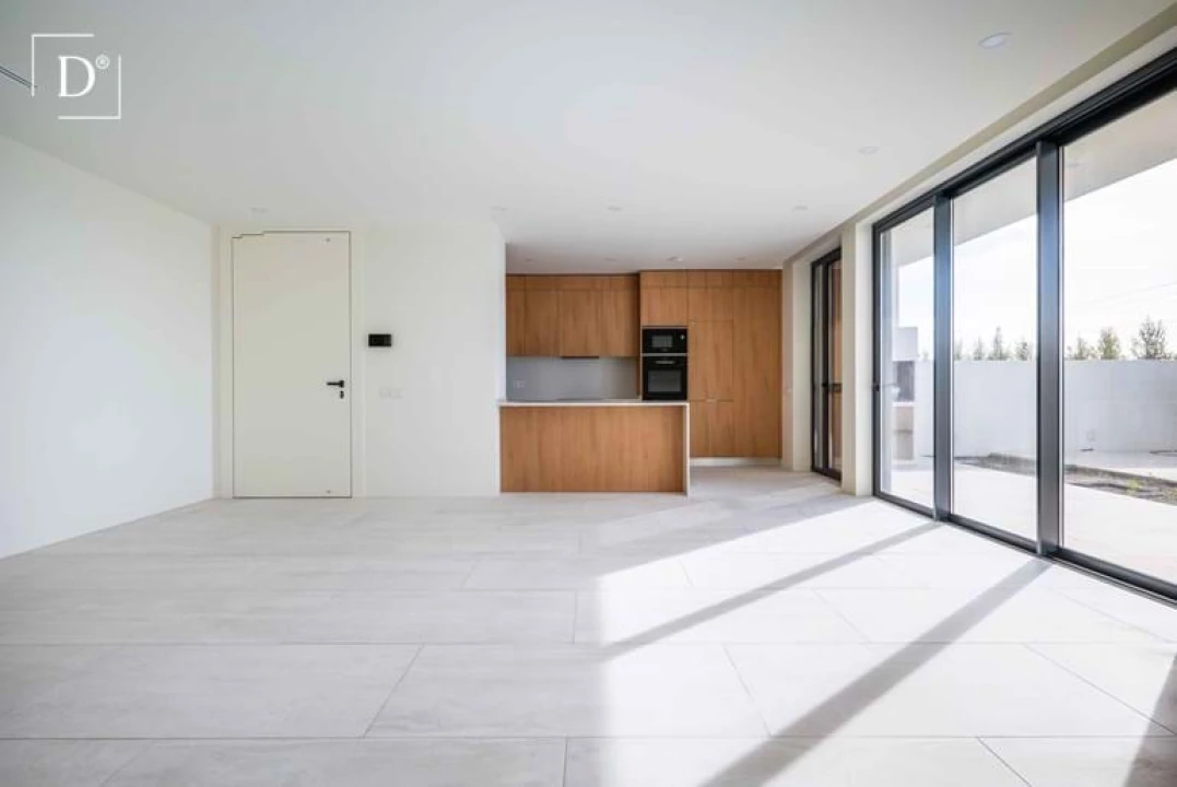 Moradia T4 para Venda em Conceição e Cabanas de Tavira Foto 3