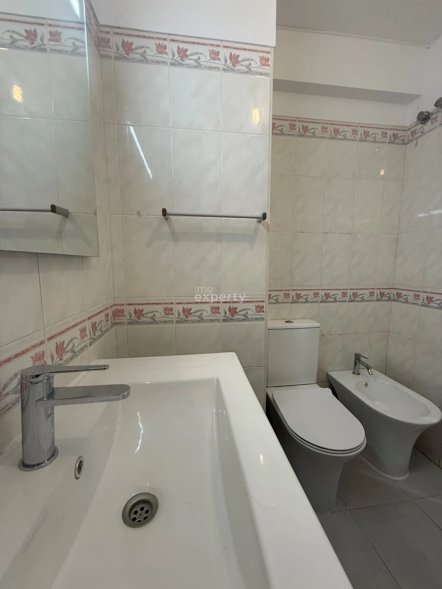 Apartamento T2 para Venda em Algueirão-Mem Martins Foto 14