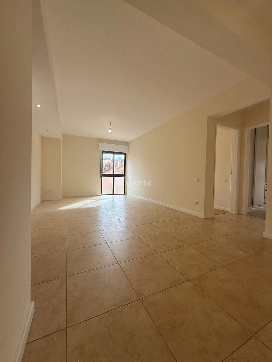 Apartamento T2 para Venda em Algueirão-Mem Martins Foto 13