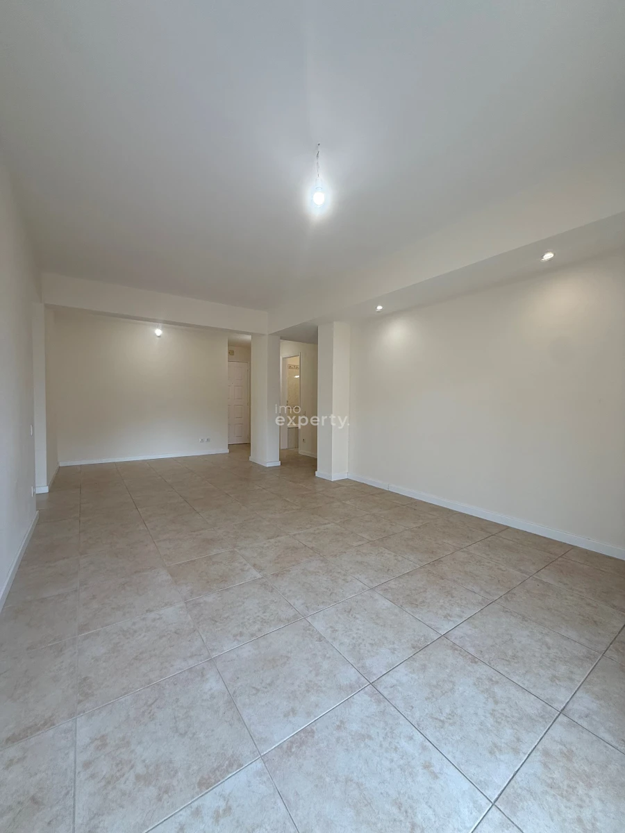 Apartamento T2 para Venda em Algueirão-Mem Martins Foto 10