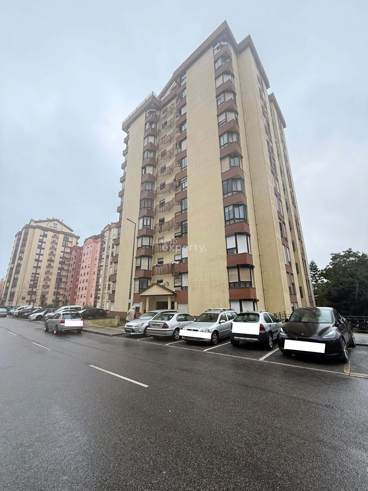 Apartamento T2 para Venda em Algueirão-Mem Martins Foto 1