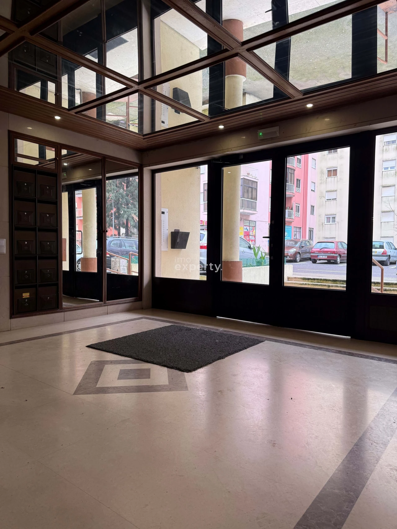 Apartamento T2 para Venda em Algueirão-Mem Martins Foto 3