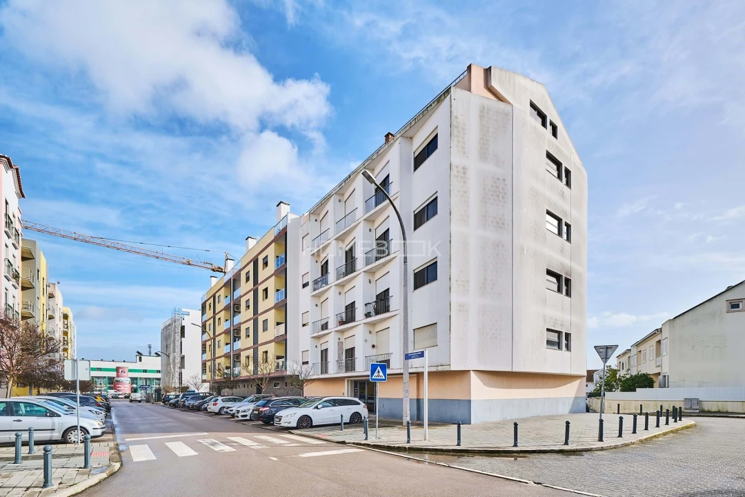 Apartamento T3 para Venda em Alcochete Foto 18