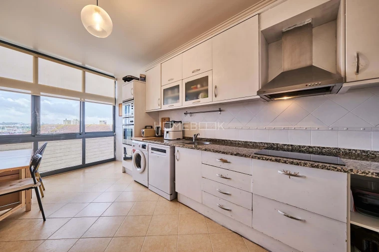 Apartamento T3 para Venda em Alcochete Foto 14