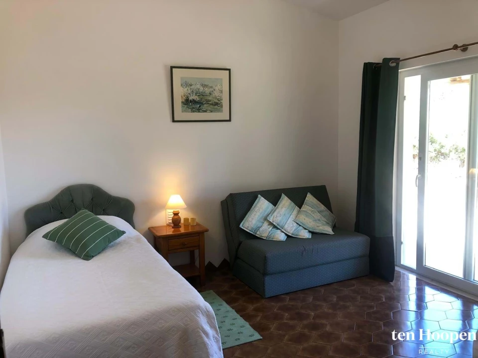 Moradia T5 para Venda em Budens Foto 23