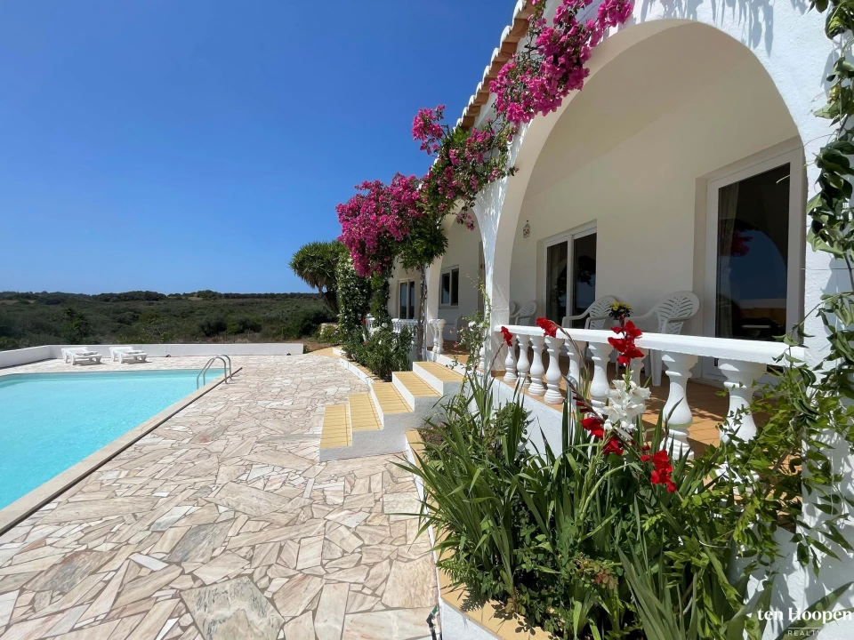 Moradia T5 para Venda em Budens Foto 7