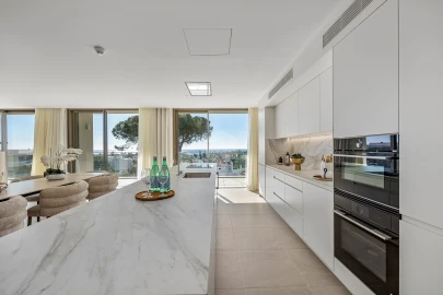 Apartamento T4 para Venda em Lagoa e Carvoeiro