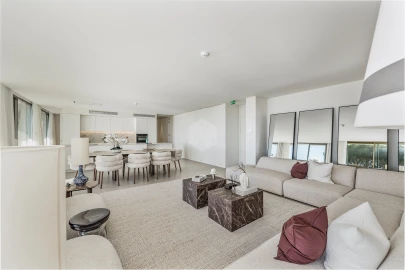 Apartamento T4 para Venda em Lagoa e Carvoeiro