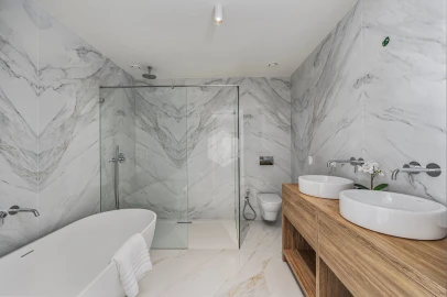 Apartamento T4 para Venda em Lagoa e Carvoeiro