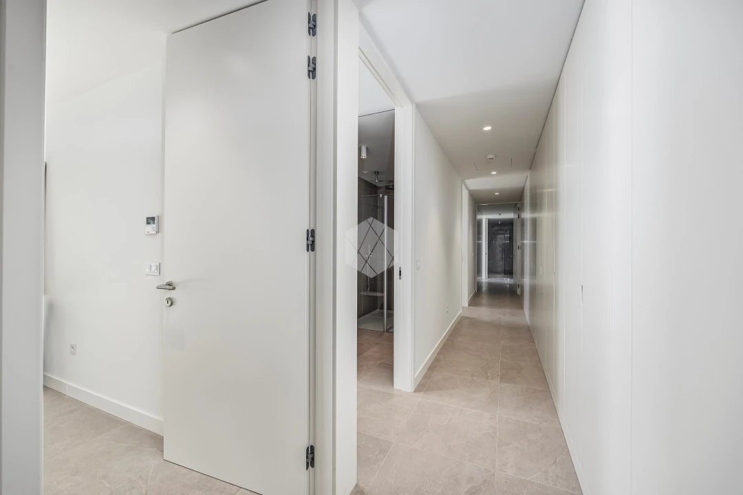 Apartamento T4 para Venda em Lagoa e Carvoeiro Foto 18
