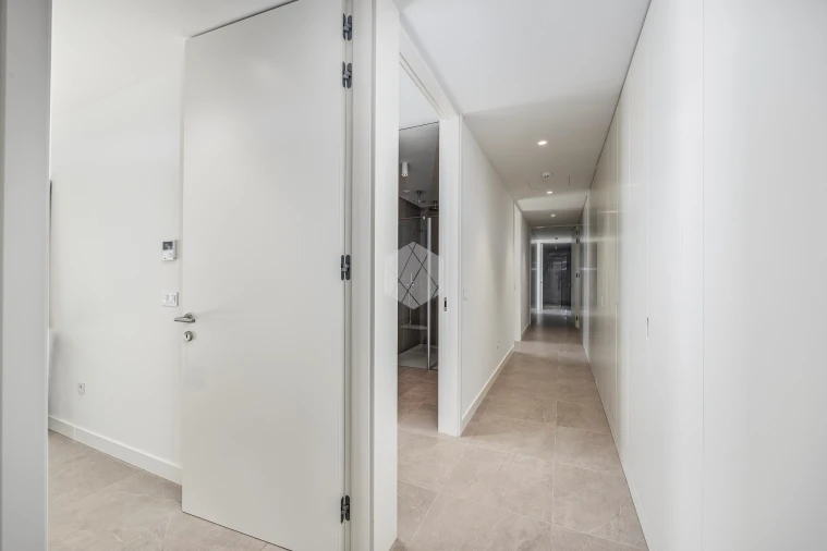 Apartamento T4 para Venda em Lagoa e Carvoeiro Foto 18