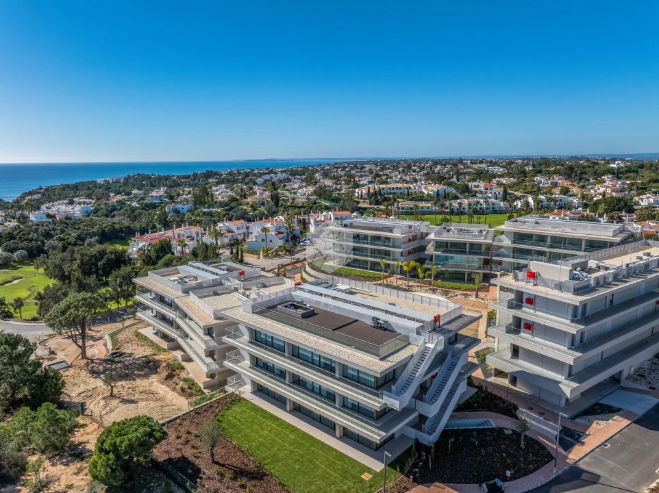 Apartamento T4 para Venda em Lagoa e Carvoeiro Foto 32